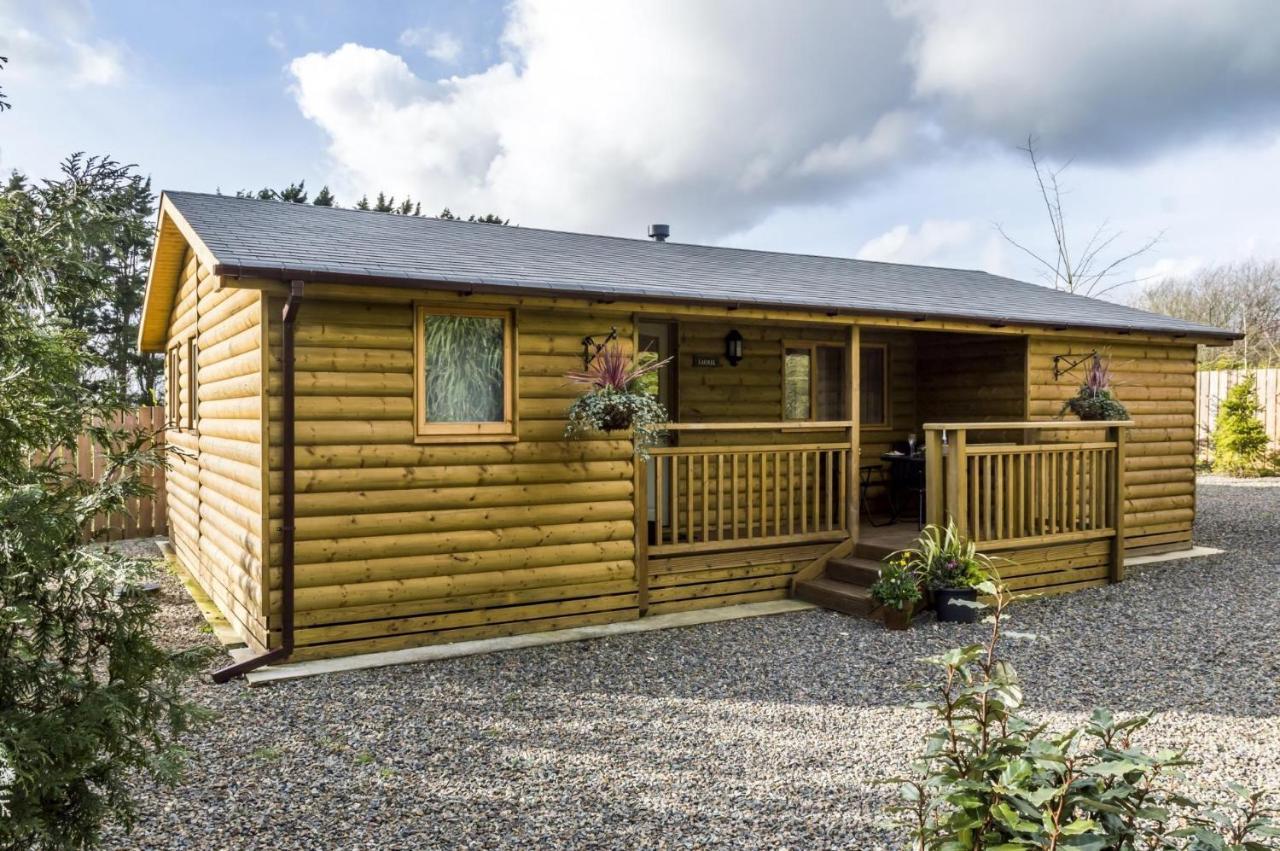 Saint Florence Laurel Lodge - 2 Bedroom Log Cabin - St Florence מראה חיצוני תמונה